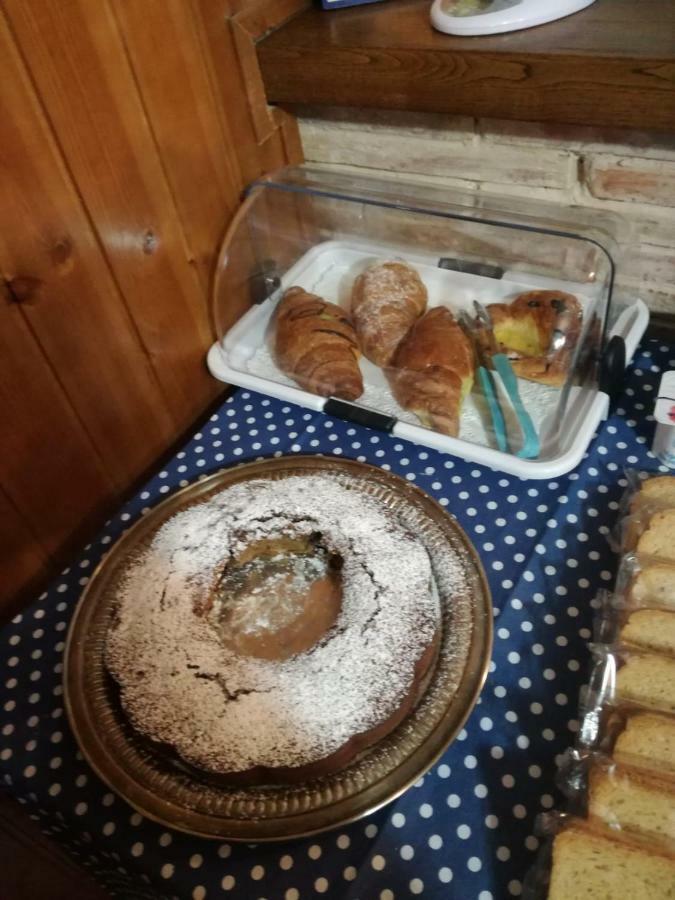 Il Castagneto Acomodação com café da manhã Camerino Exterior foto